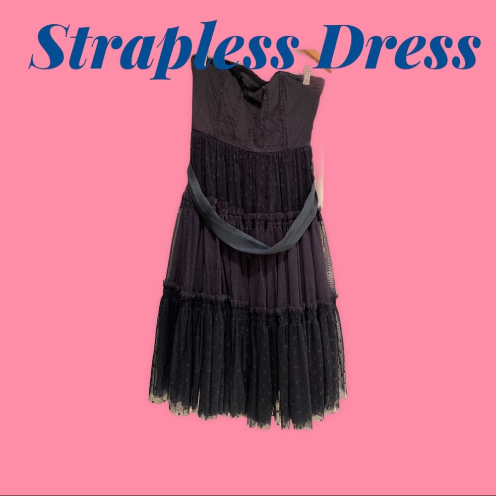 Strapless black dress size 6 with tulle